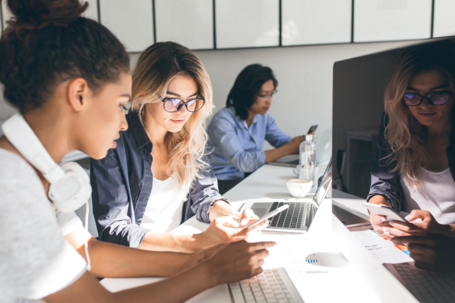 Notre équipe lors d'une session de négociation stratégique avec un client